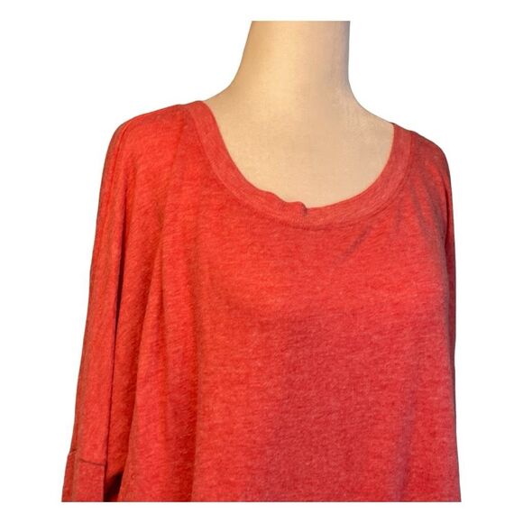 Project Social T Dolman Sleeve Sweatshirt Kisses Red Fleece Pull-Over L - Picture 2 of 7